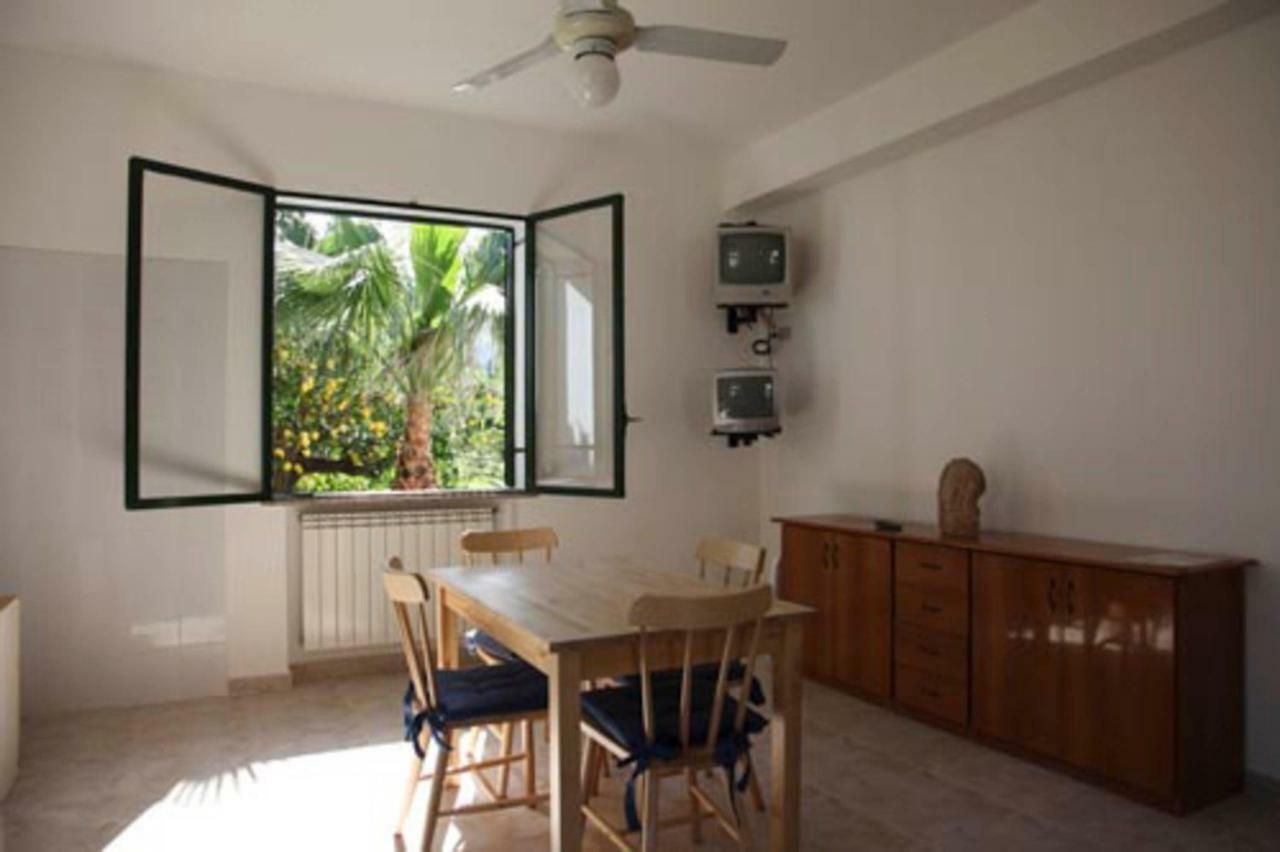 La Casa Tra I Limoni Di Rosmarino Park It083O84B59Cp6Px5J Sant'Agata di Militello Exterior foto